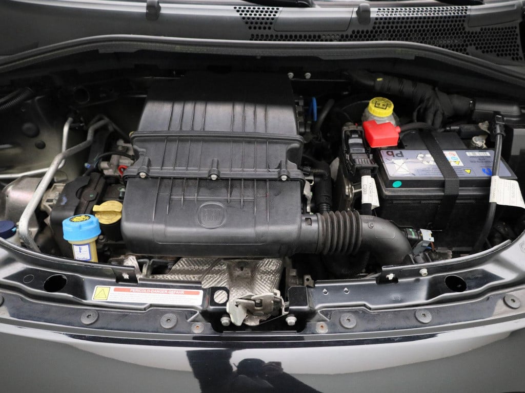 Fiat 500 1.2 lounge | automaat | apple carplay / android auto | cruise cont
