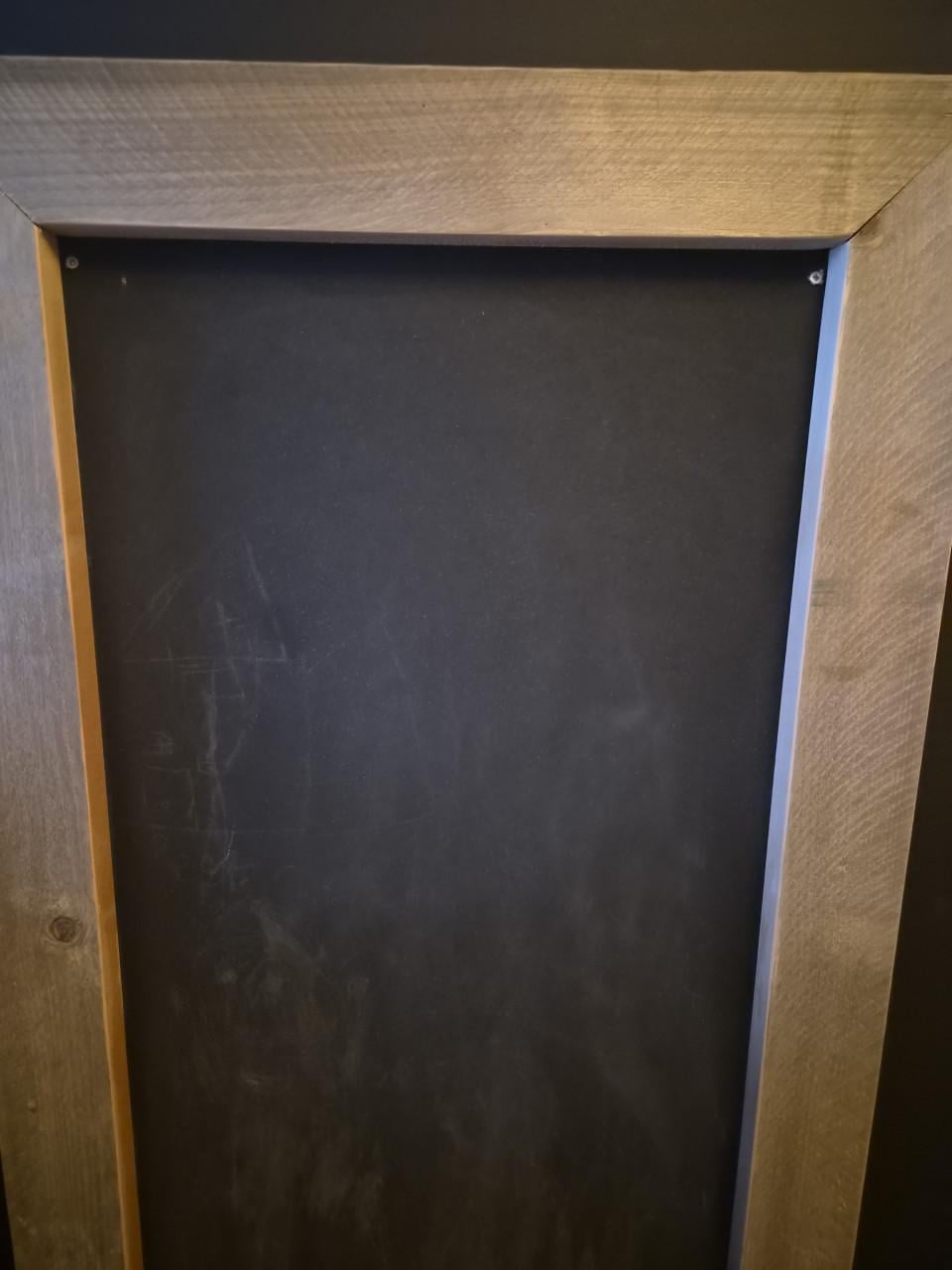 Krijtbord met houten rand 130×66