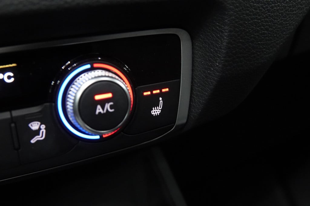 Audi Q3 35 tfsi pro line | pano | matrix | maxton | camera |