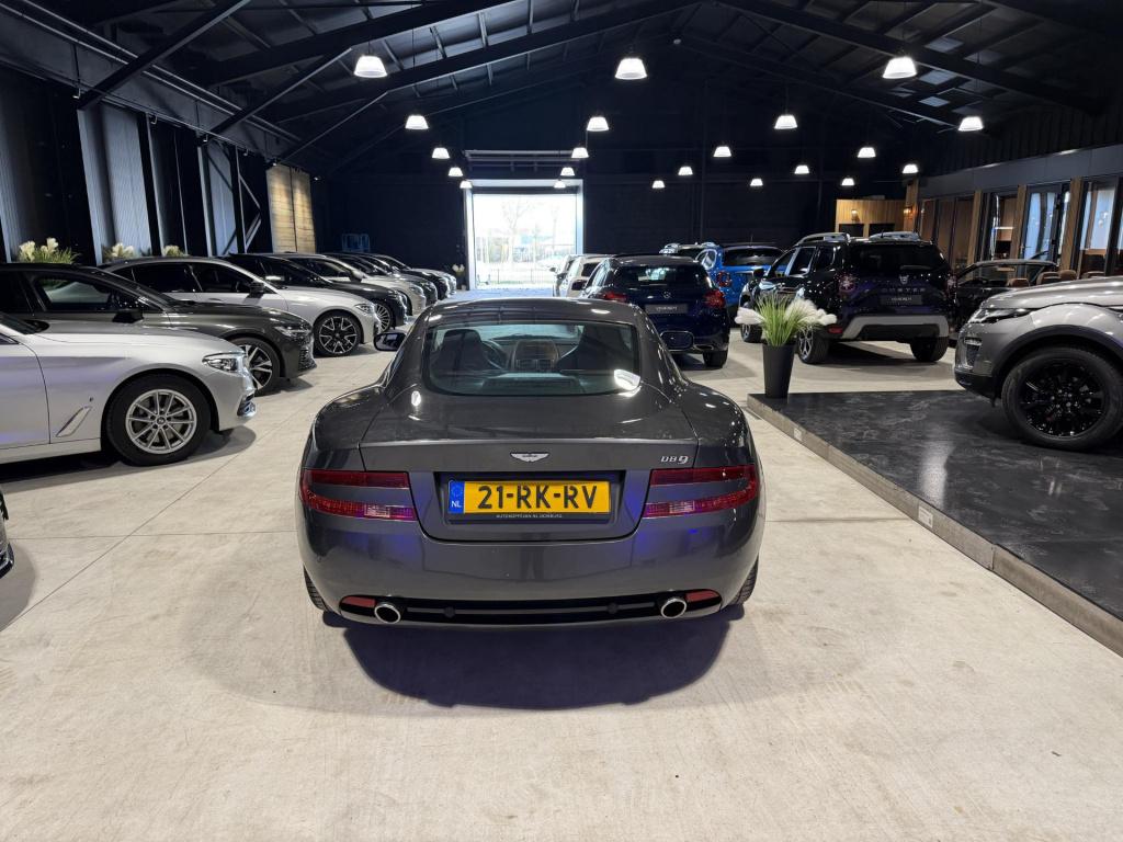 Aston Martin Db9 5.9 v12 touchtronic