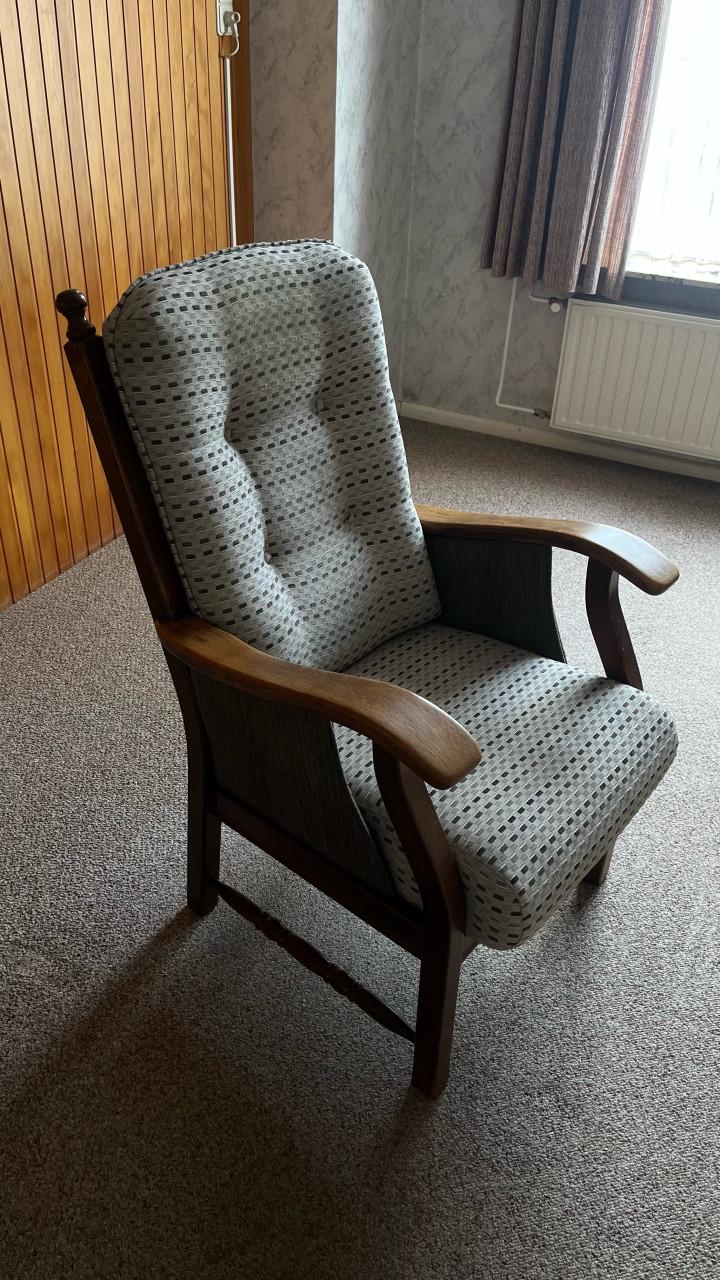 Eiken lounge stoel
