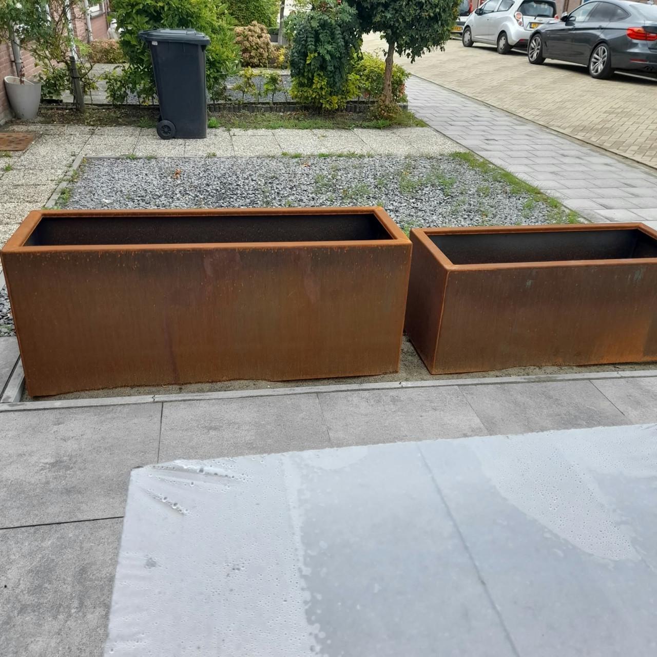 Cortestaal plantenbakken