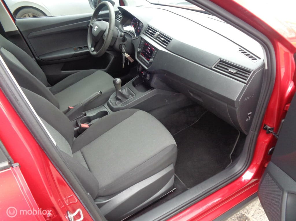 Seat Arona 1.0 tsi reference/airco/lm velgen/carplay/1st eig/slechts 79000k