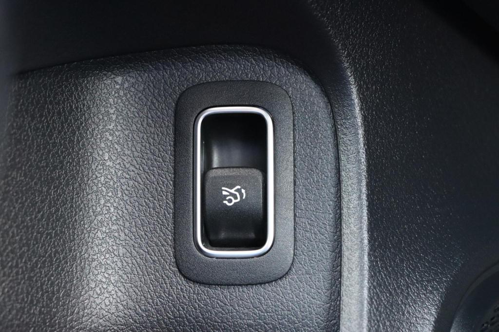 Mercedes-Benz A-Klasse 180 business solution amg 136pk automaat