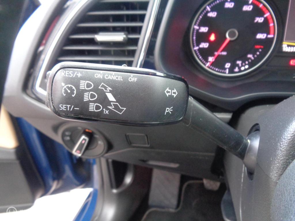 Seat Leon st 1.0 ecotsi style connect/airco/led/lm velgen/navigatie/carplay