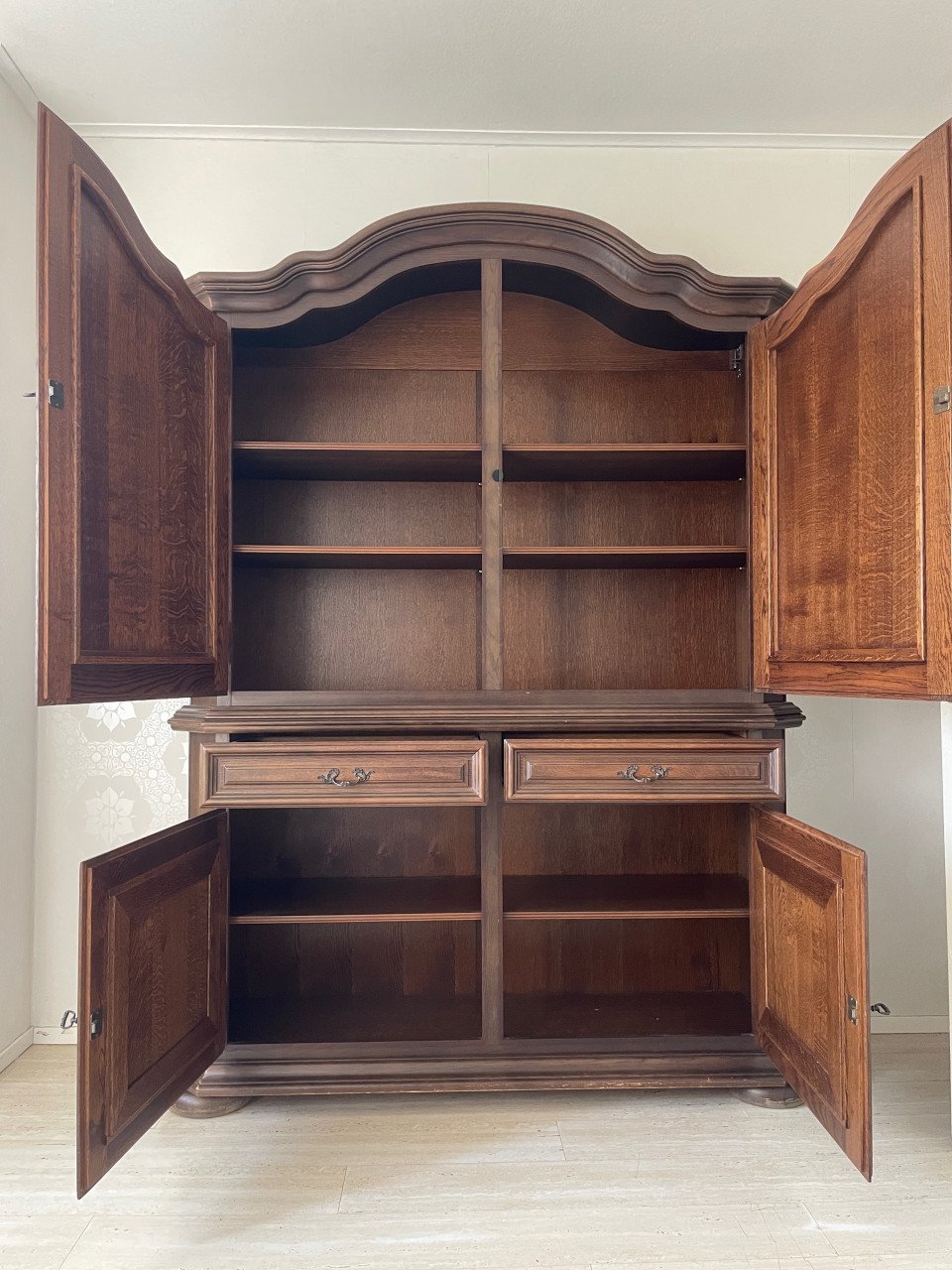 Prachtige buffet kast