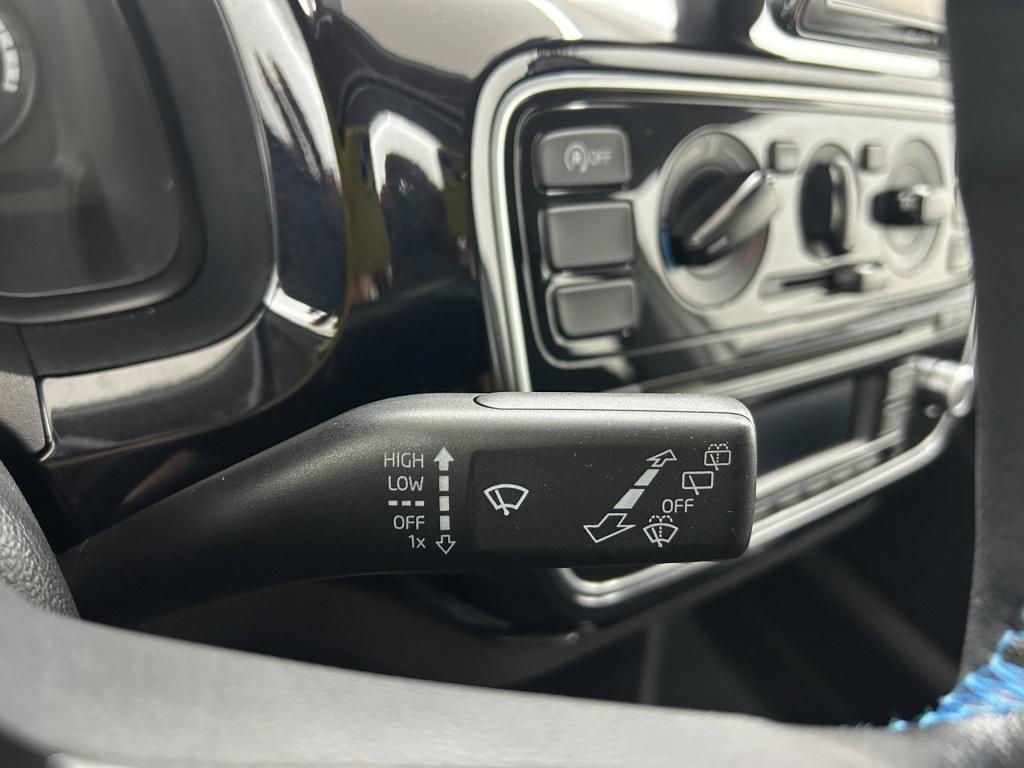Volkswagen UP! occasion 1.0 up! edition bluemotion | wit | tweedehands volk