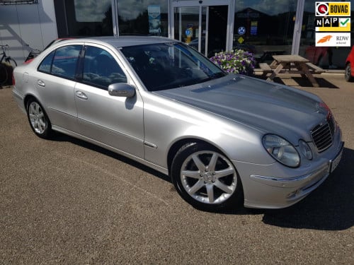 Mercedes-Benz E-Klasse 240 2,6b avantgarde automaat