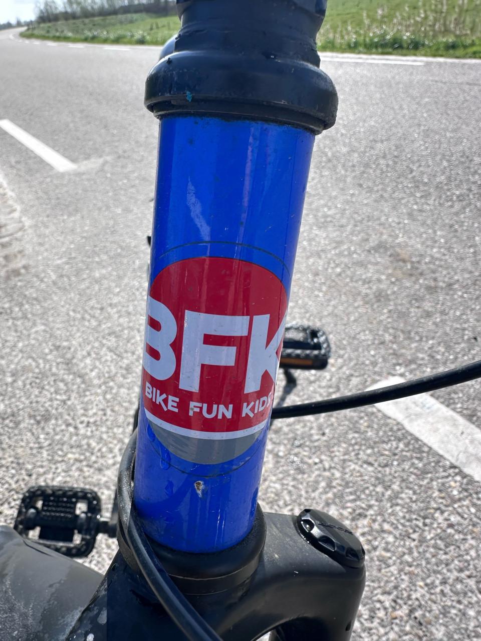 20 inch jongensfiets , 3 versnellingen . blauw