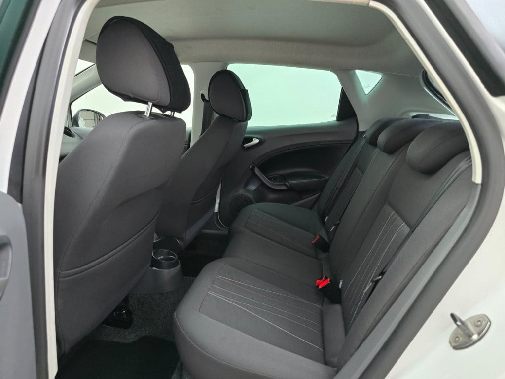 Seat Ibiza occasion 1.2 tsi sport edition met cruisecontrol en luxe radio |
