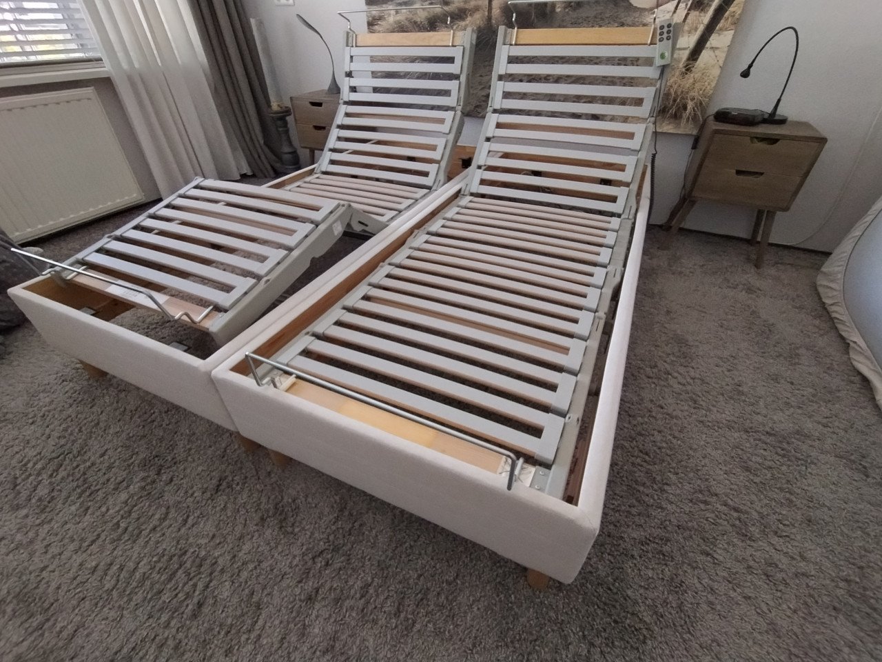 Electrische lattenbodems incl ombouw (2 stuks samen 160x200)