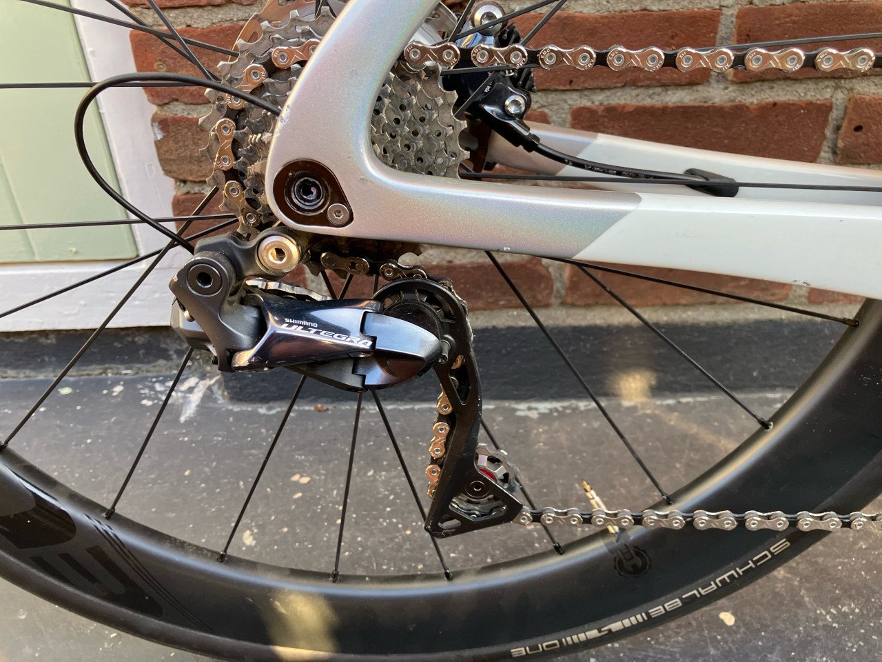 Sirocco Aero Racefiets - Ultegra di2 - carbon velgen en stuur