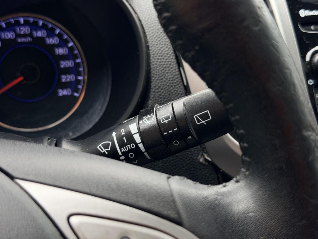 Hyundai Ix20 1.6i i-catcher | camera | trekhaak | cruise control | open dak