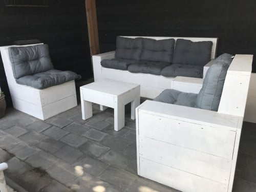 Loungeset van Douglashout, wit geverfd.