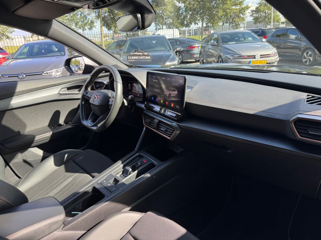 Cupra Formentor 1.5 tsi * camera * sfeerverlichting * acc * 18 inch