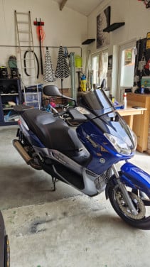 Yamaha XMax 250