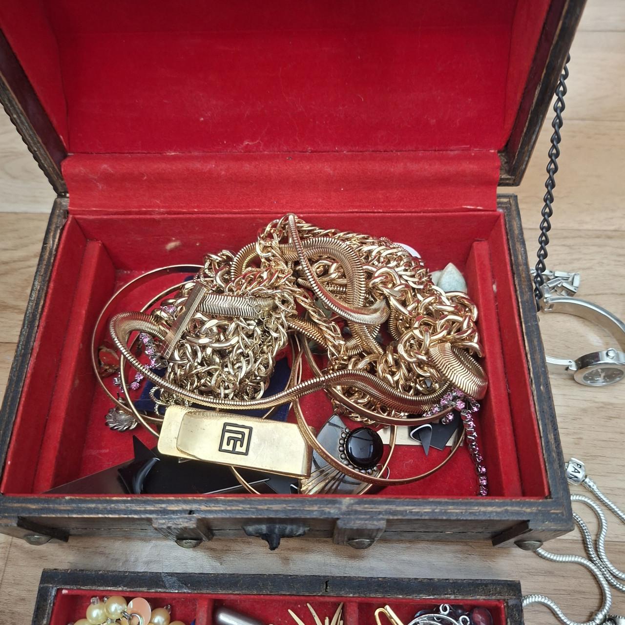 Grote partij sieraden