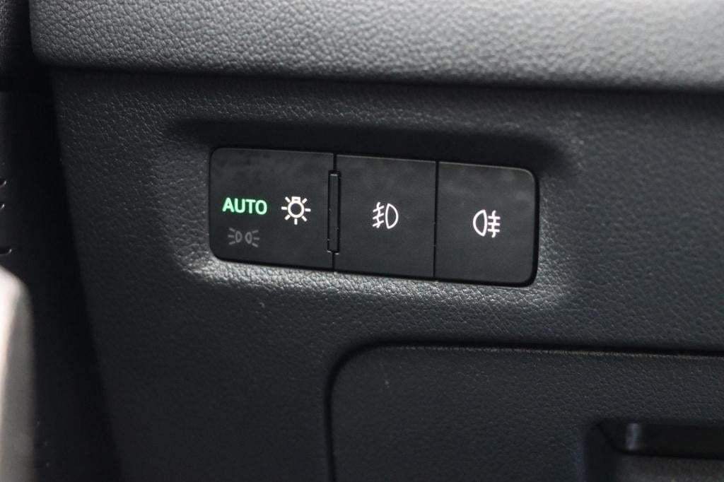 Skoda Octavia combi 1.0 tsi | ambition | 110pk | adaptive | carplay | senso