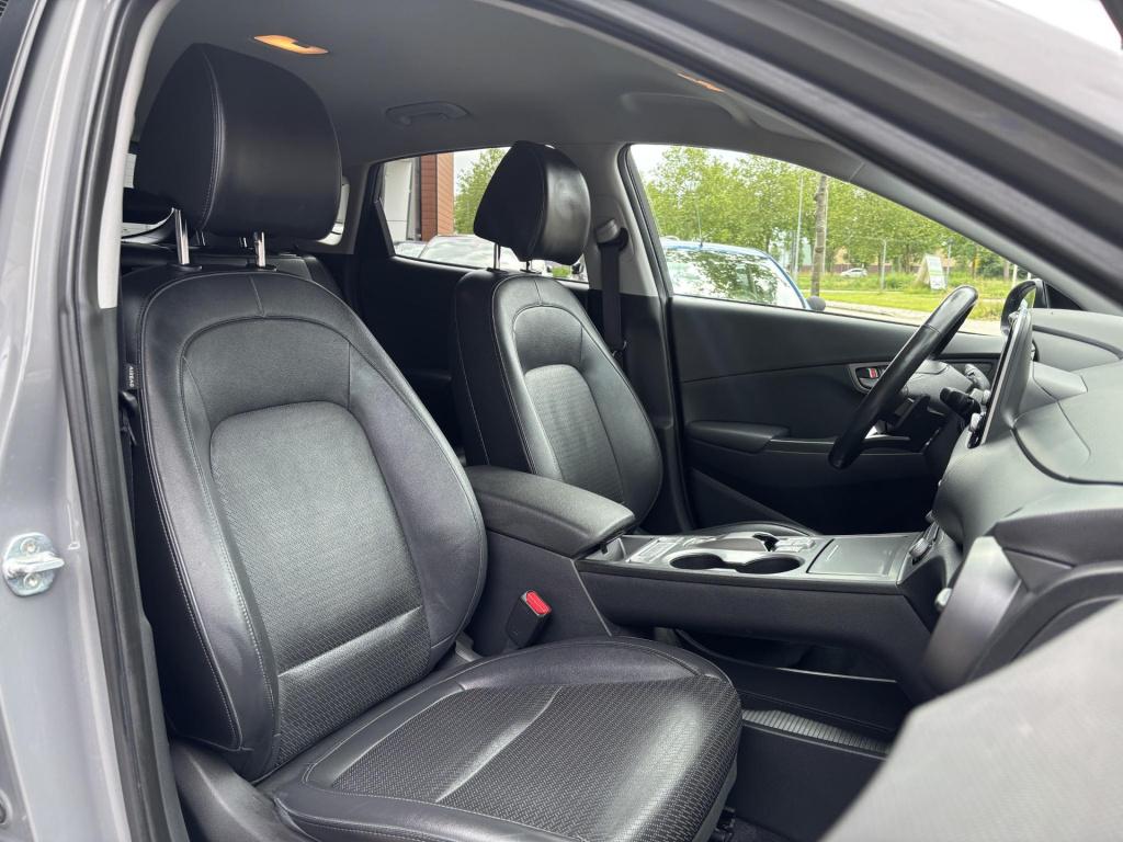 Hyundai Kona ev premium 64 kwh soh 95%