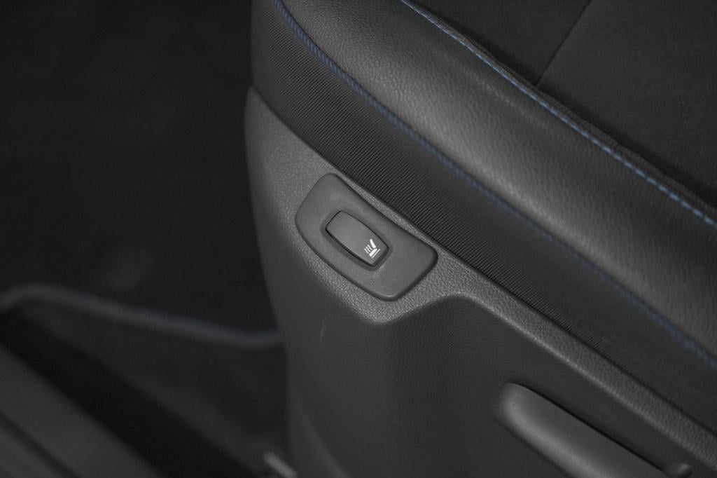 Renault Captur tce 150 edc s-version | trekhaak| camera | dodehoekdetectie 
