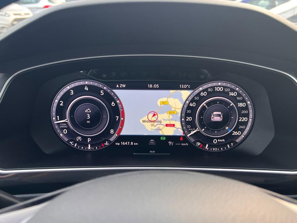 Volkswagen Tiguan 2.0 tsi 4motion r-line highline, virtual cockpit, trekhaa