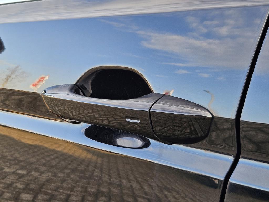 Volkswagen Touran 1.2 tsi highline business r-line 7-pers. | acc | camera