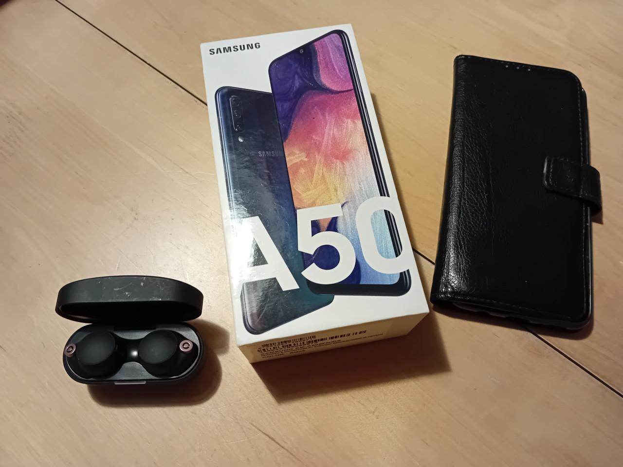Te koop: een goede Samsung A50 Android telefoon