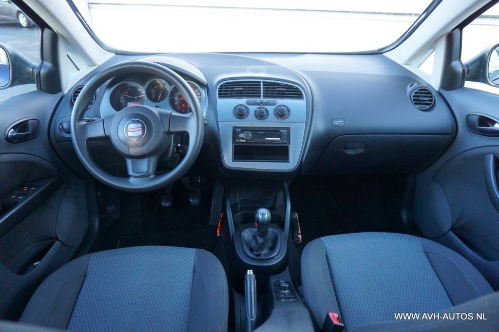 Seat Altea Xl 1.6 reference airco+cruise!