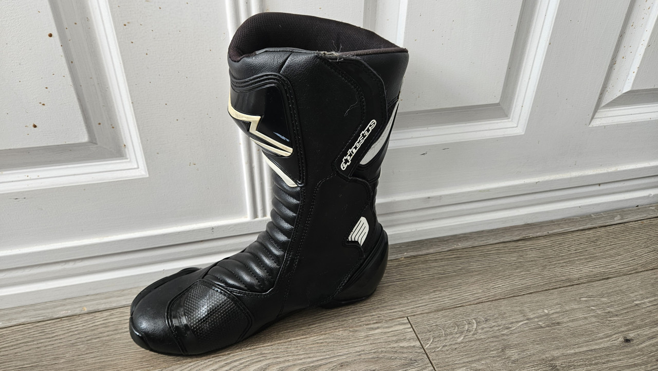 Alpinestars SMX-6 V2 motorlaarzen maat 42 – Zwart/Wit