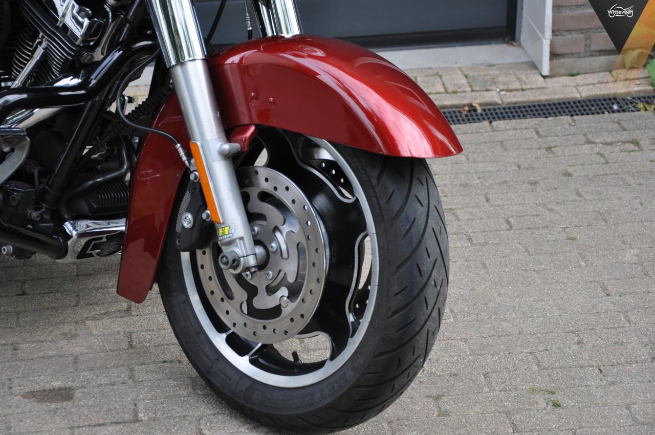 Harley Davidson FLHX Street Glide 96 Mooie motor!