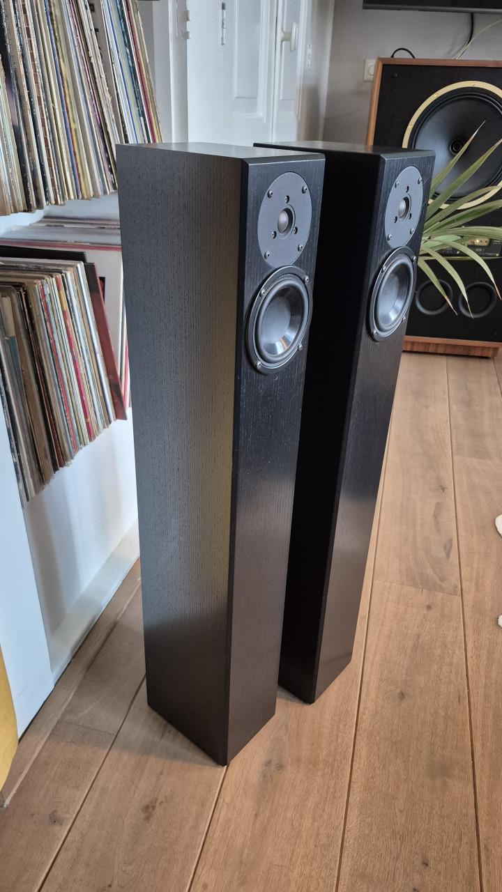Totem Arro, high-end!! Nieuwstaat!!
