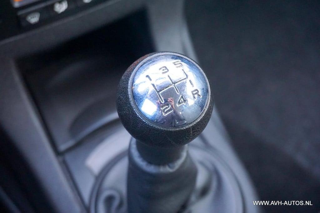 Citroen C4 1.6-16v ligne business