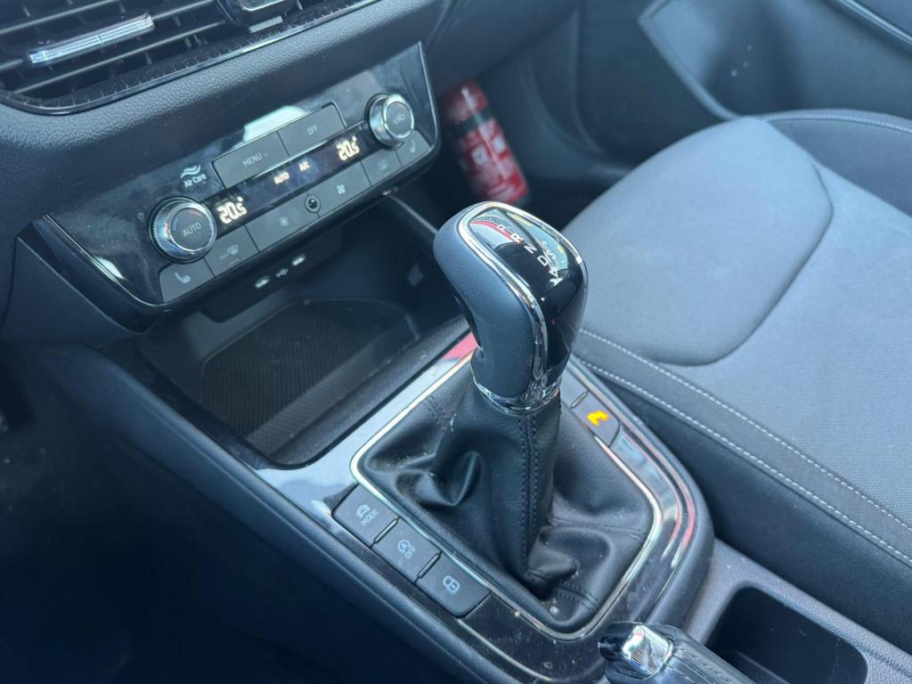 Skoda Fabia 1.0 tsi business edition