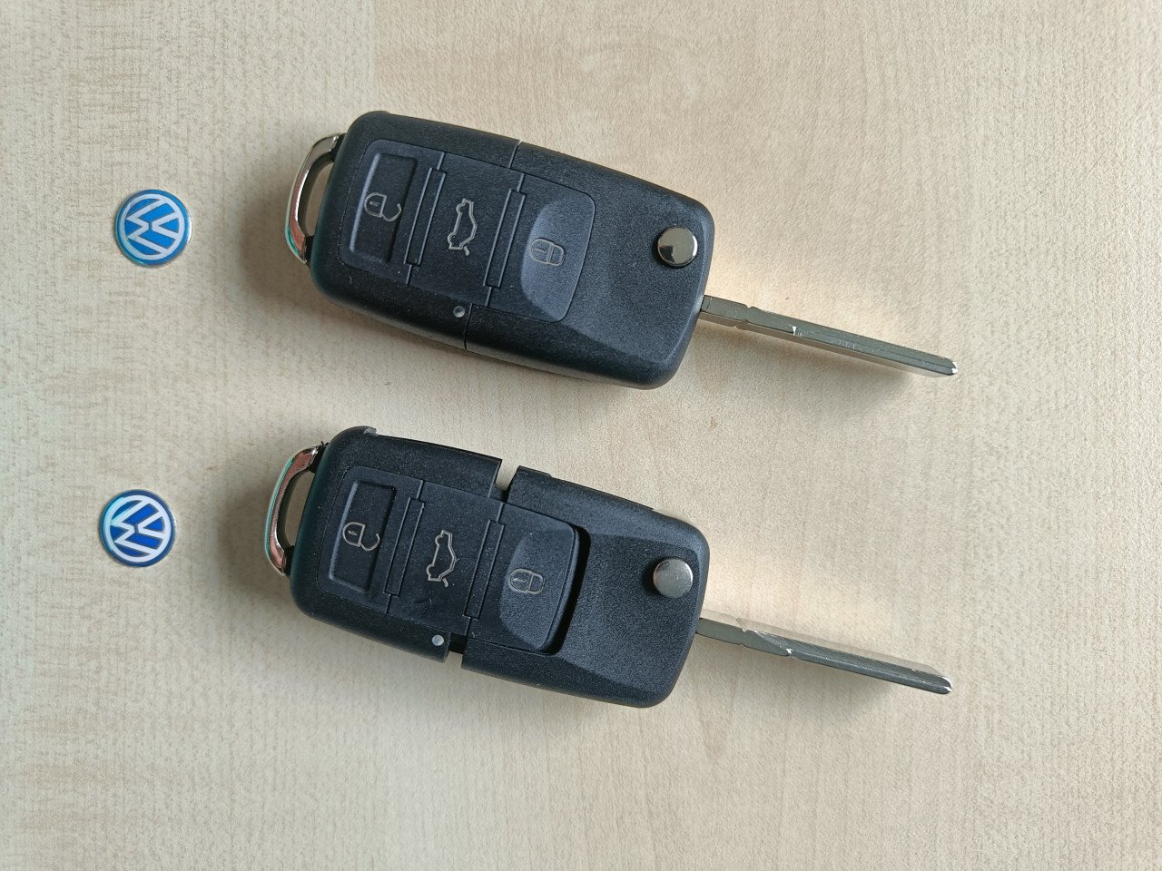 Nieuwe 3-knops klapsleutels VW