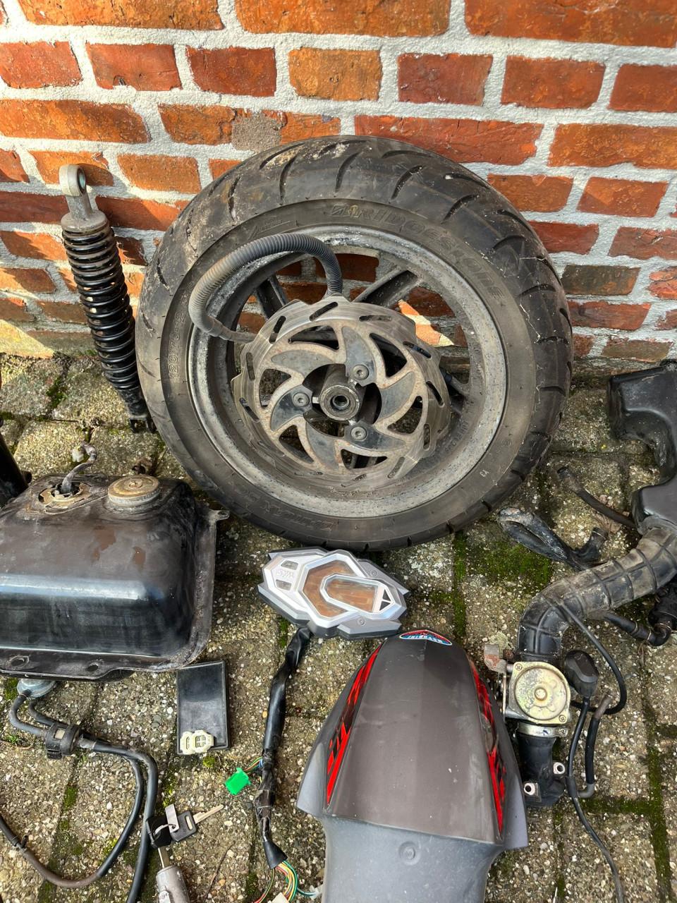 Sym orbit 2 crox onderdelen