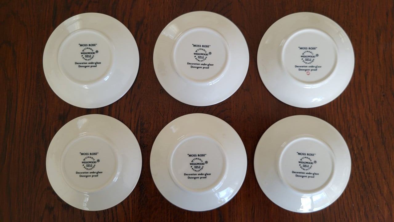 Set van 6 Wedgwood Moss Rose bonbon bordjes schoteltjes 8 cm
