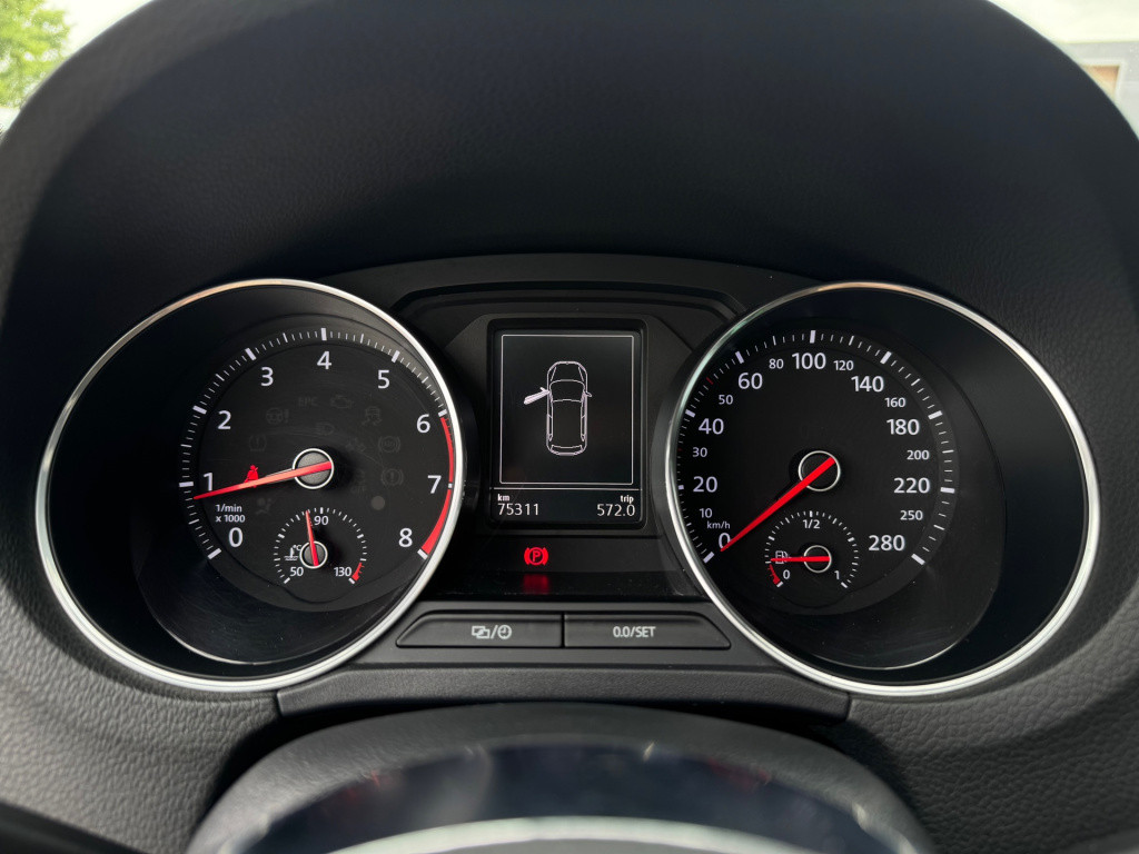 Volkswagen Polo 1.8 tsi gti * panoramadak * stoelverwarming * clima * pdc 2