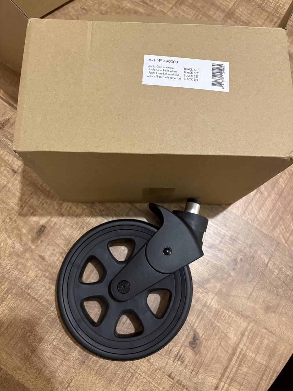 Kinderwagen - Joolz Geo Parrot Blue + verschillende accessoires