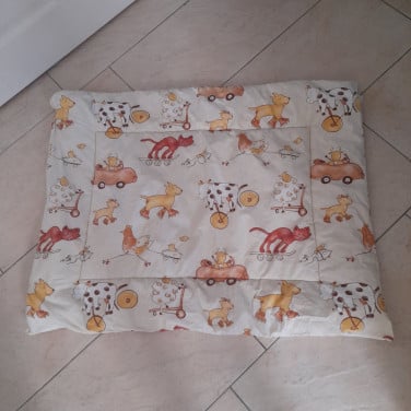 Diverse boxkleden €5 per stuk ( in goede staat )