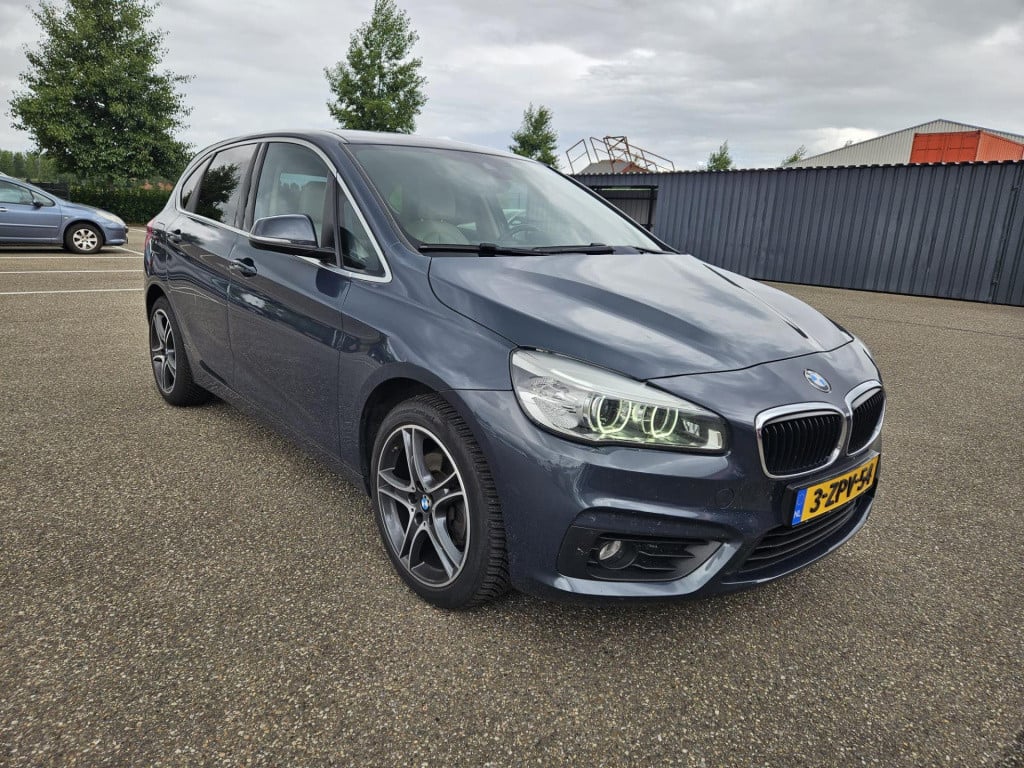BMW 2-serie active tourer 218i high executive