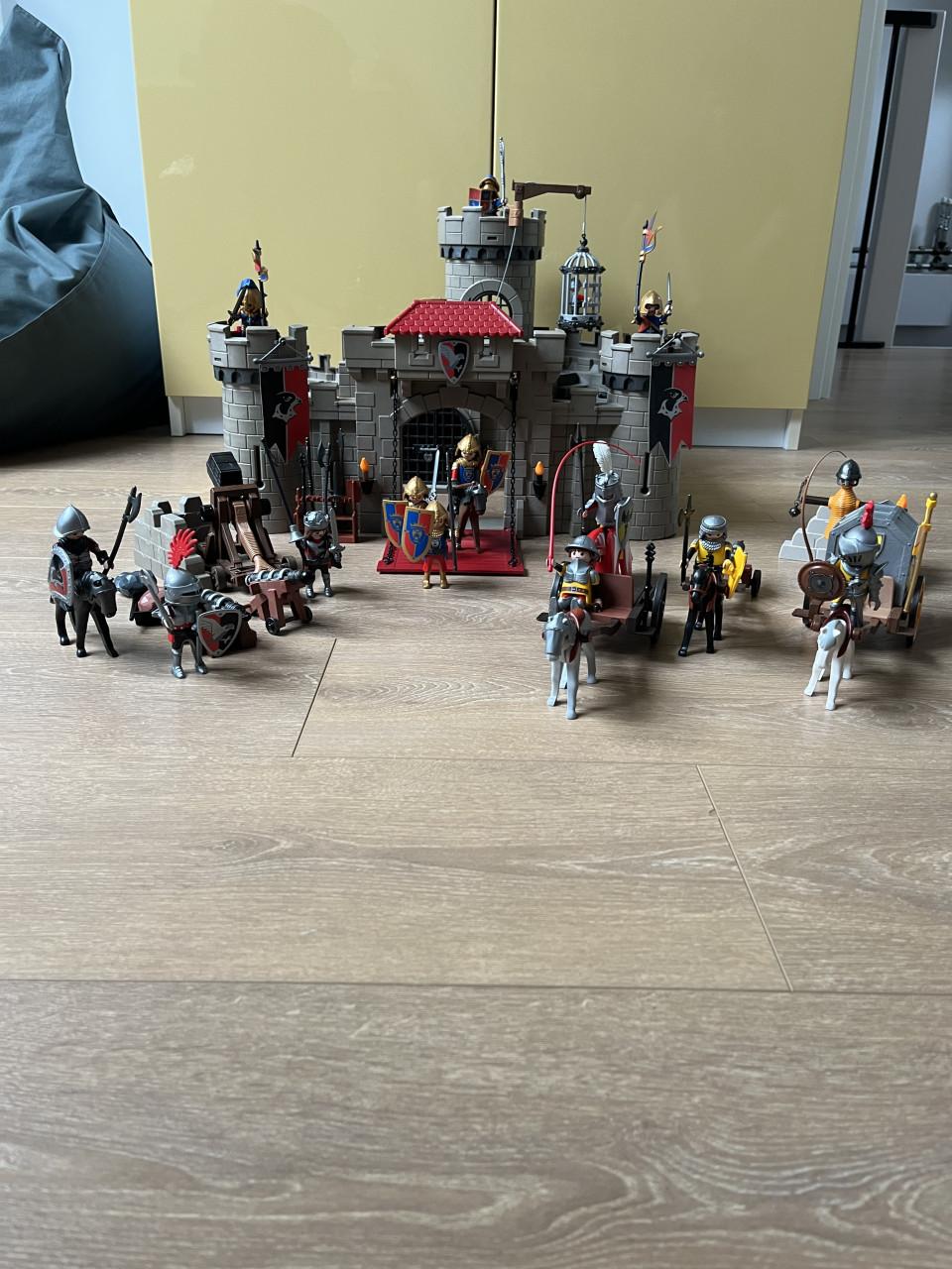 Playmobil ridder kasteel met veel extra’s