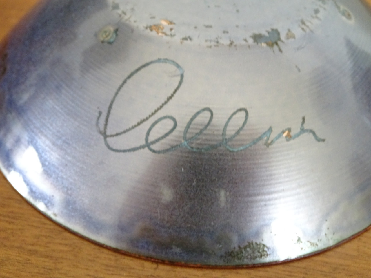 Vintage jaren 1960 koper emaille schaaltje gesigneerd