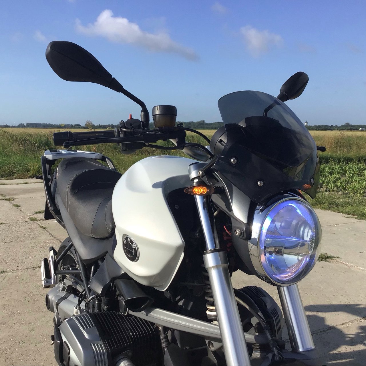 * Super DEAL * bmw r1200r DOHC 2011 83000 km