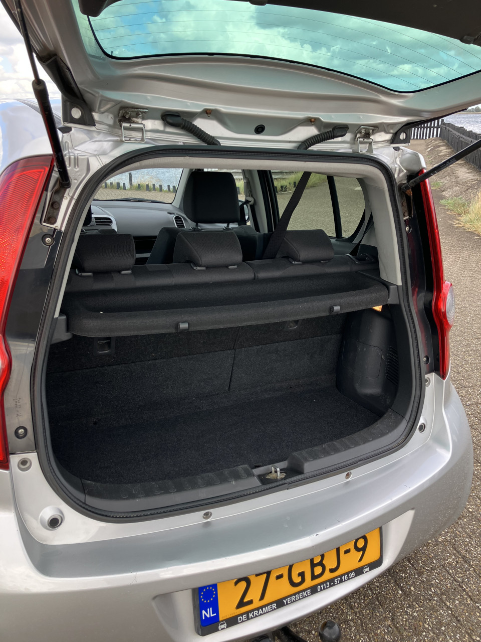 Auto