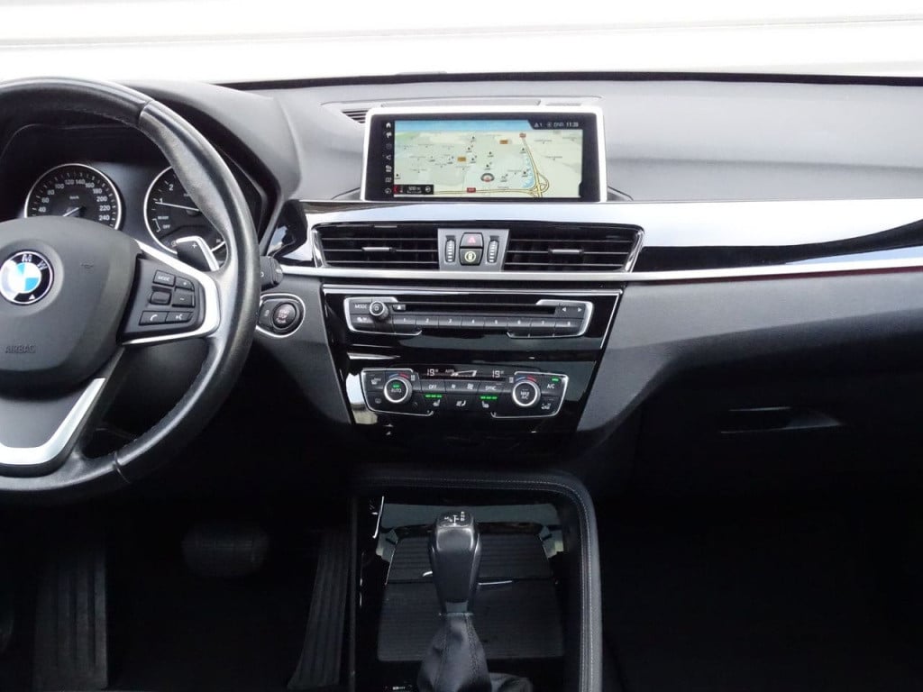 BMW X1 xdrive20i high executive