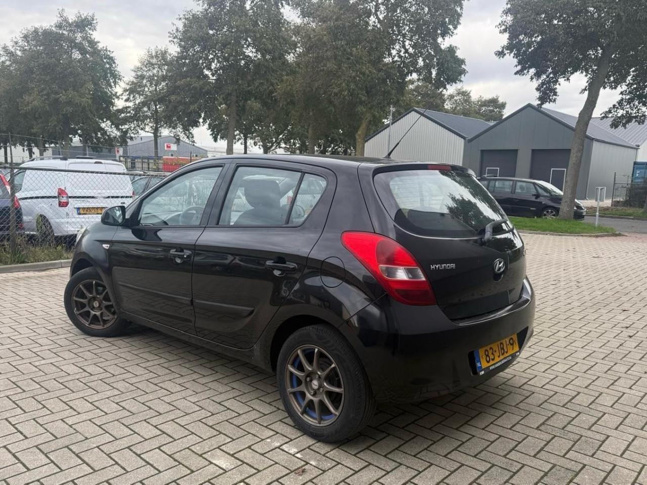 Hyundai i20 1.2i DynamicVersion 157.623KM