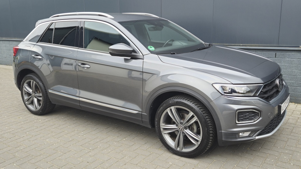 Volkswagen T-roc 1.5 tsi sport*acc*clima*navi*camera*blind spot*virtual*18 