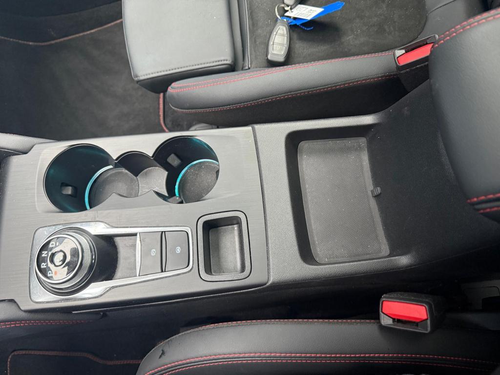 Ford Kuga 2.5 phev st-line x | panoramadak | trekhaak | 2100kg trekgewicht!