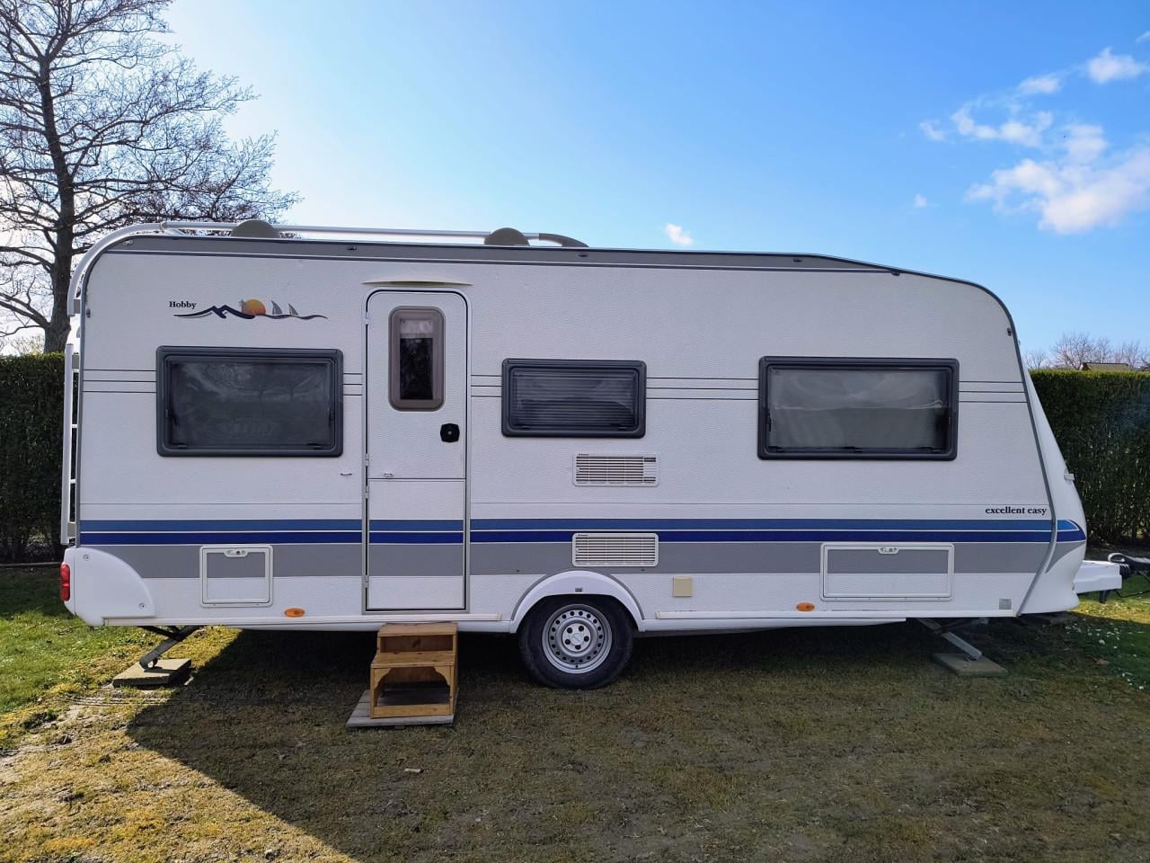 Hobby caravan (495 UFT Excellent)