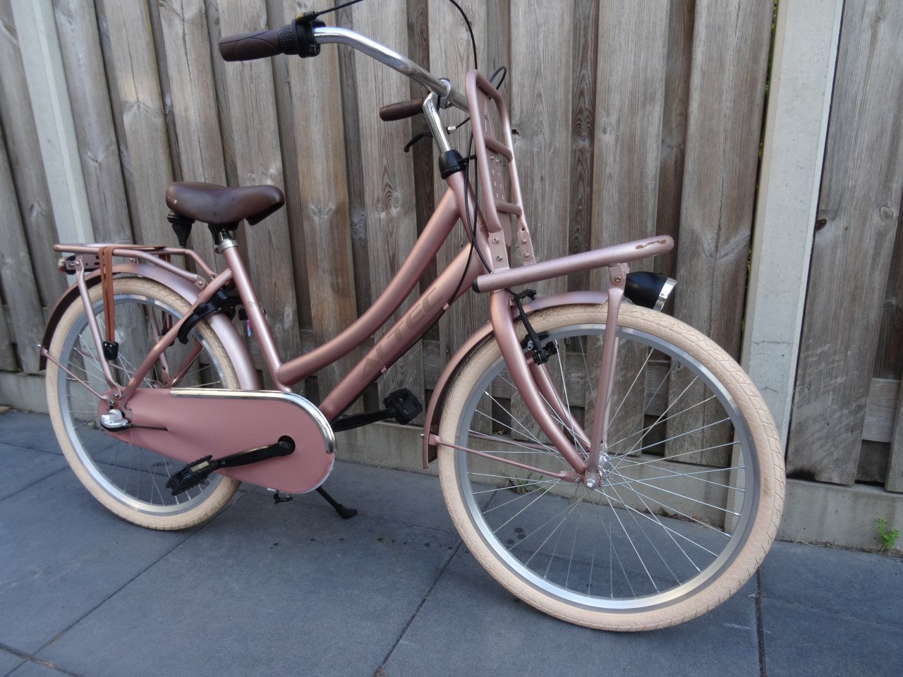 Altec Dutch 24 inch meisjesfiets 3 versnellingen